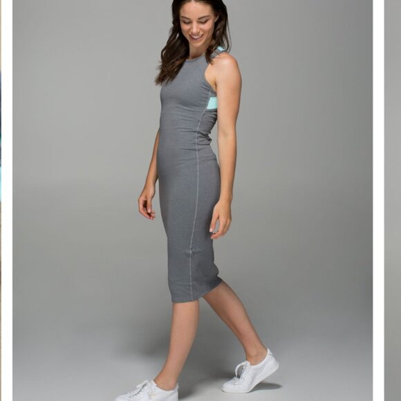 Lululemon Midi  Picnic Play Dress - Heathered Slate / Tranquil Blue - Size 4 - Picture 1 of 12